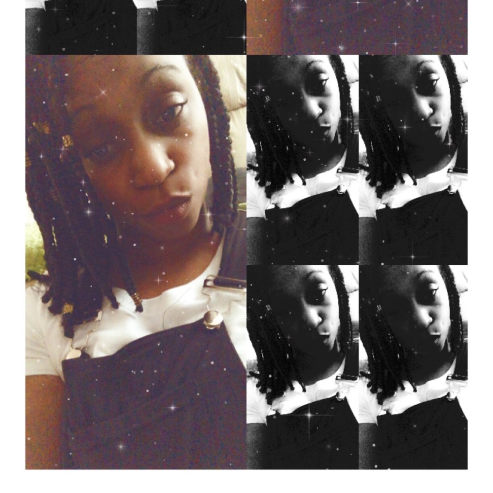 Meet your Posher, Regina